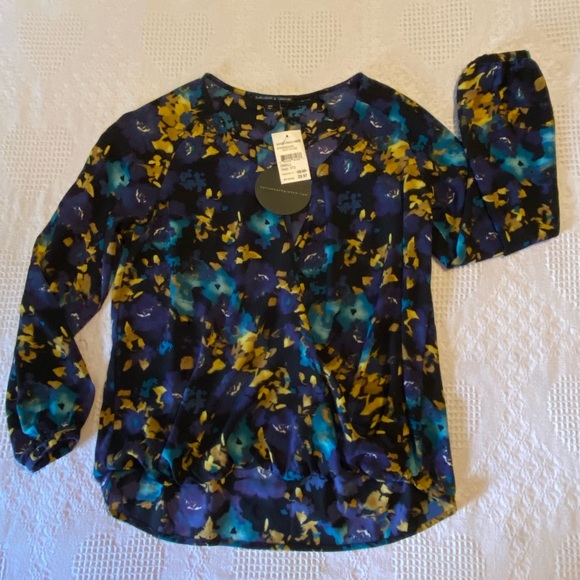 Top - Picture 1 of 11